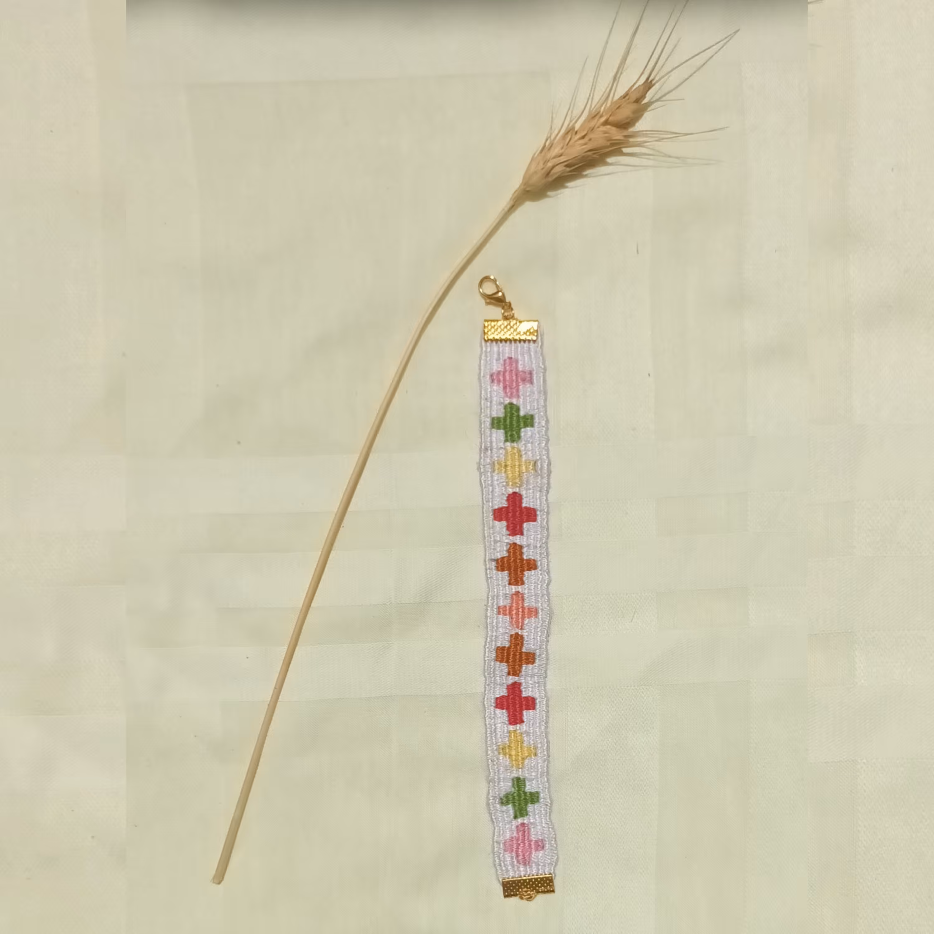 دستبند تمام ابریشم ، دستبند گلیمی ، کاردست