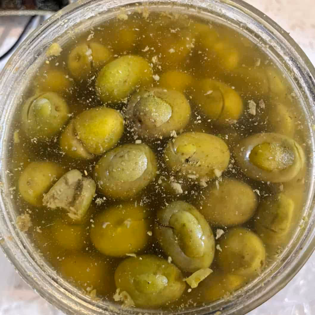 زیتون سبز روغنی(یک کیلویی)