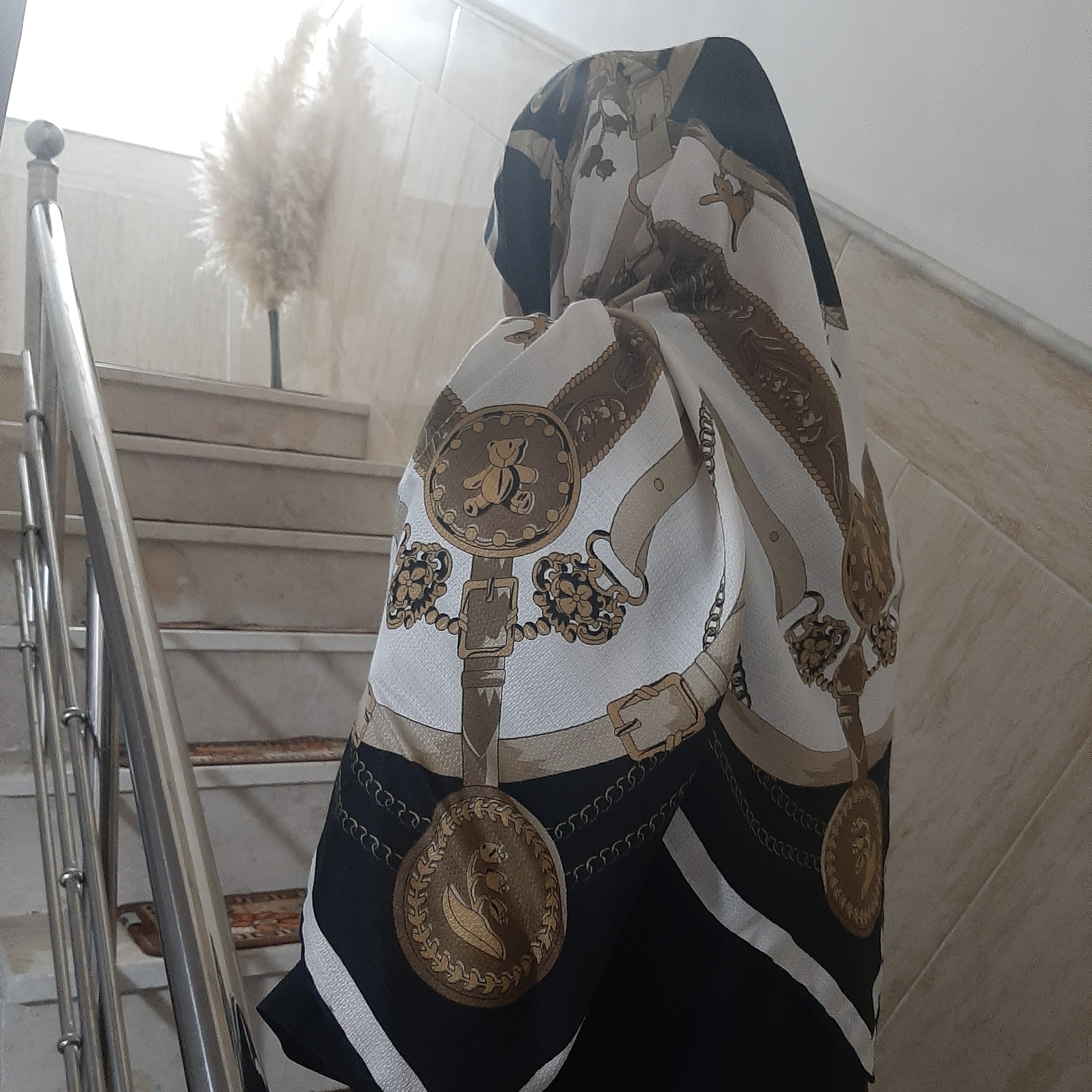روسری نخی کمربندی