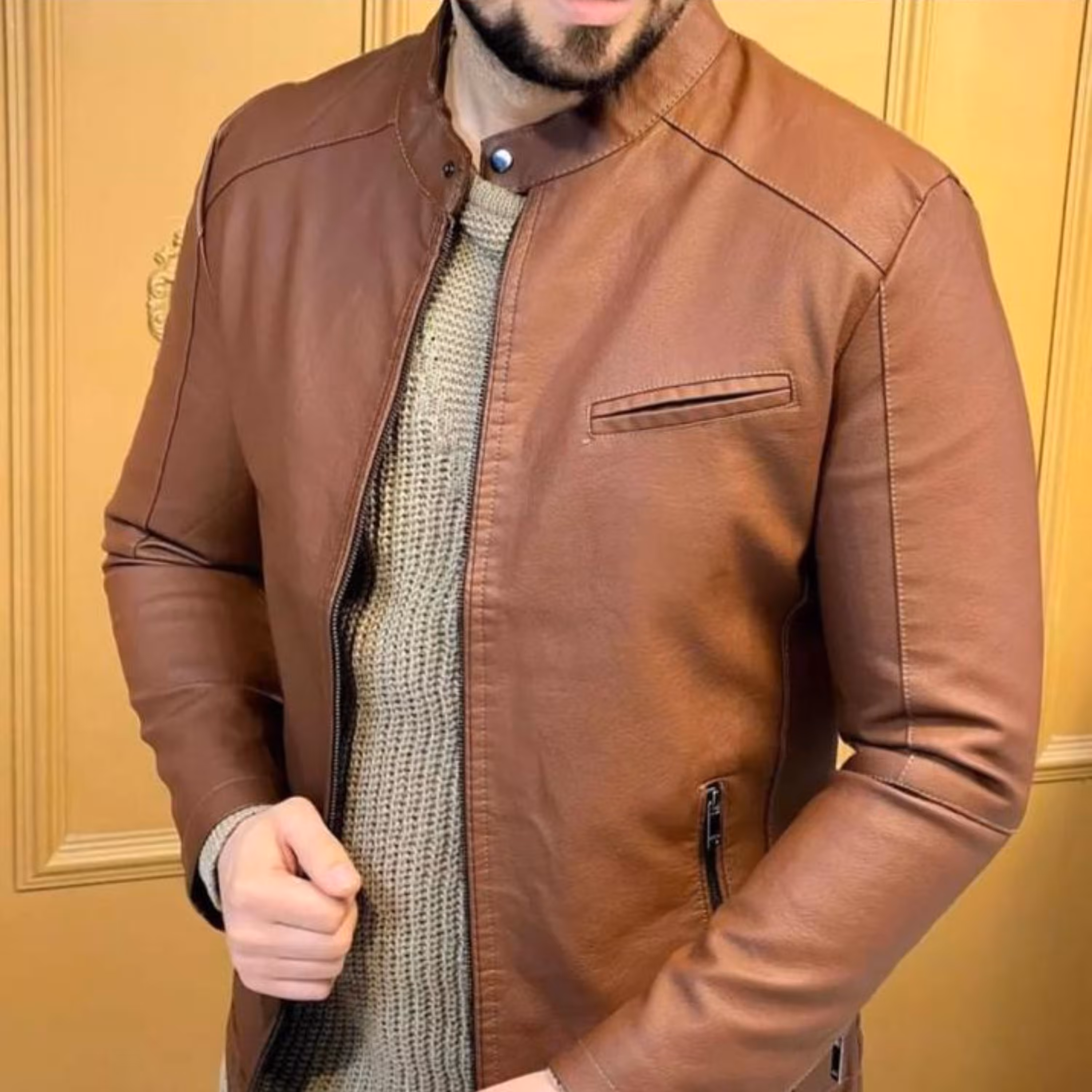 کاپشن مردانه  چرم وارداتی کد (2016)  بسیار با کیفیت داخل خز 