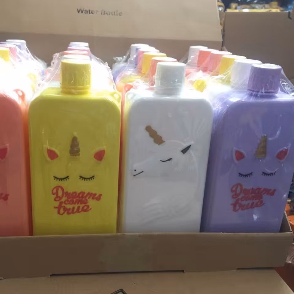 قمقمه تک شاخ فانتزی