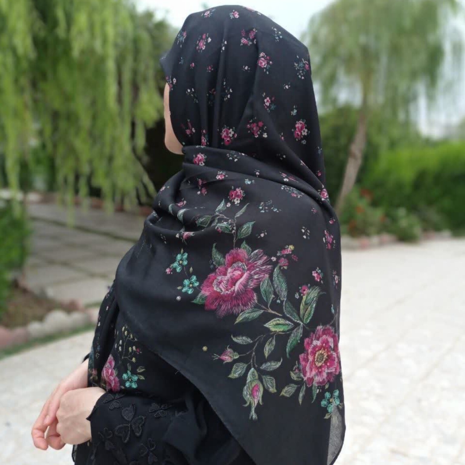 روسری نخی گل ریز
