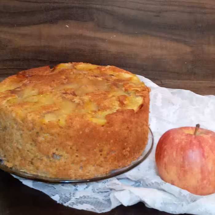 کیک سیب و دارچین