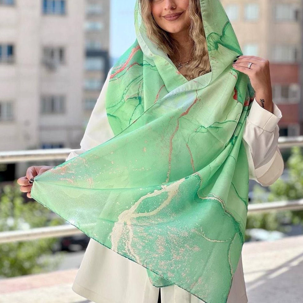 شال زنانه نخی زیبا رنگ سبز طرح مرمر شیک ارسال رایگان شال پاییزه رنگ سبز r399