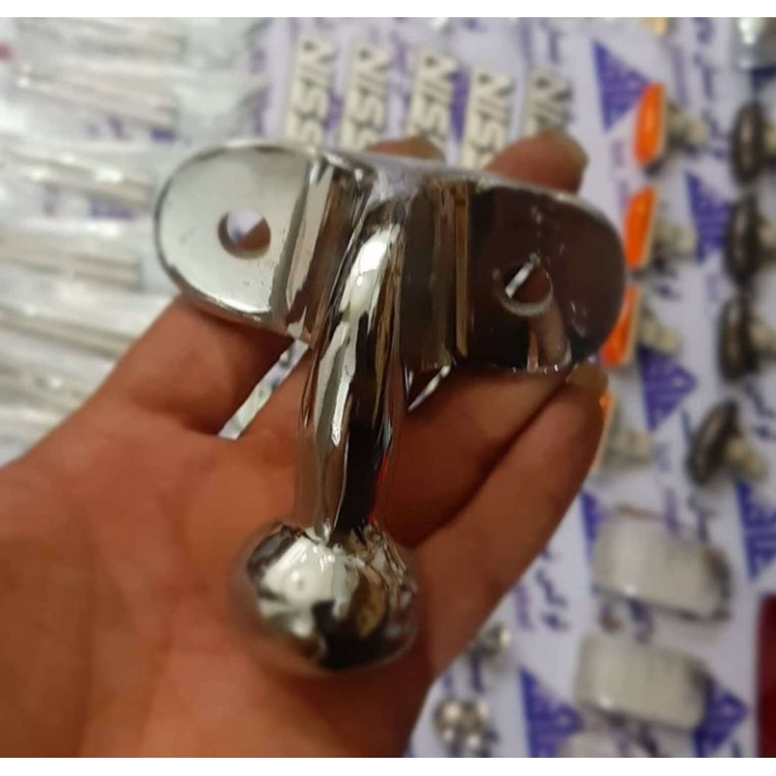بکسل بند فلزی سپر پیکان و نیسان