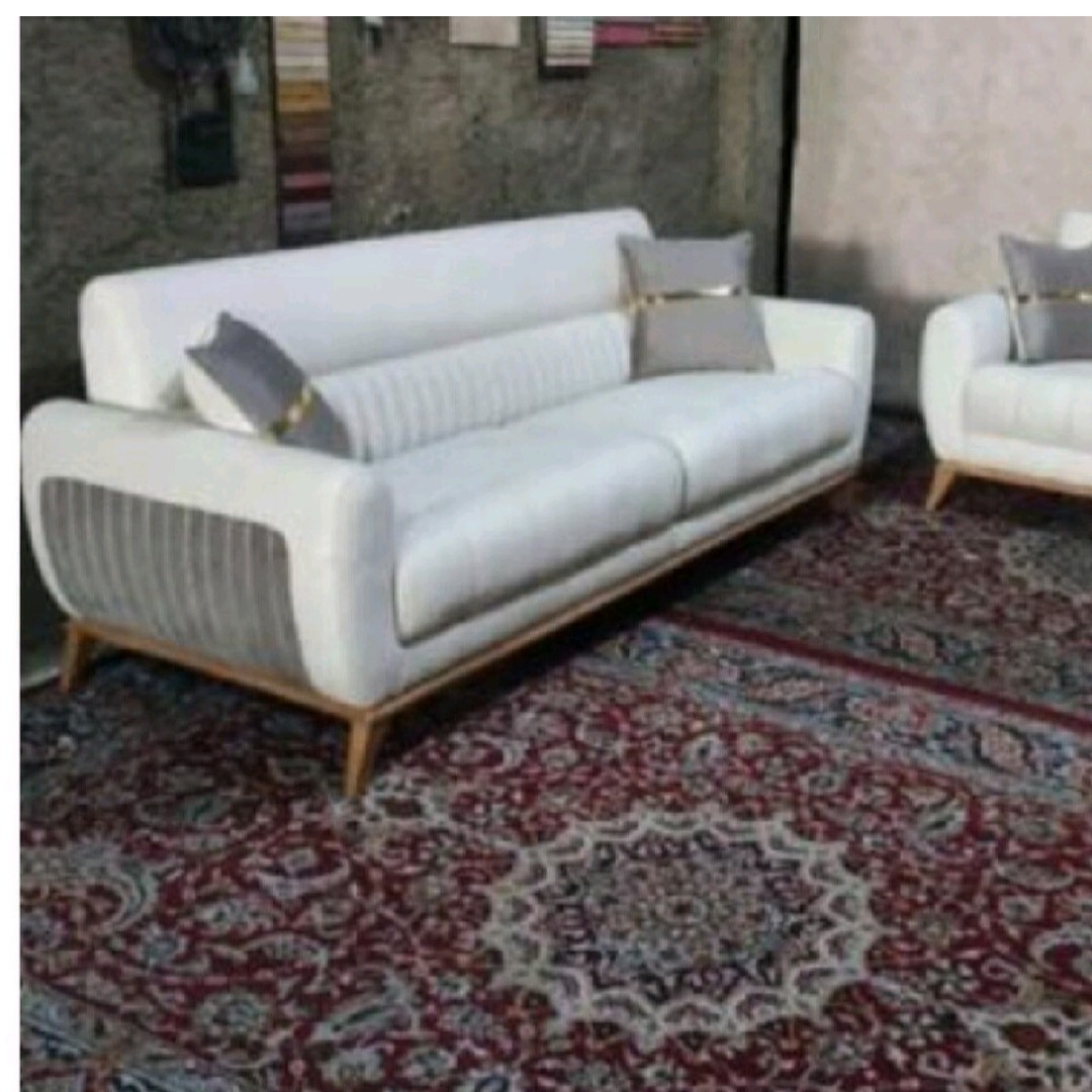 مبل رویال راحتی با بهترین کیفیت و جنس با 36ماه ضمانت 12345678