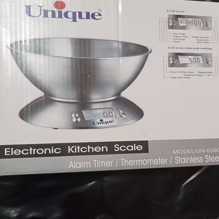 ترازوی آشپزخانه یونیک کد UN-6580 دستگاهی با طراحی مدرن و کاربردی میباشد. این ترازو دارای بدنه تمام استیل است. این ترازو 