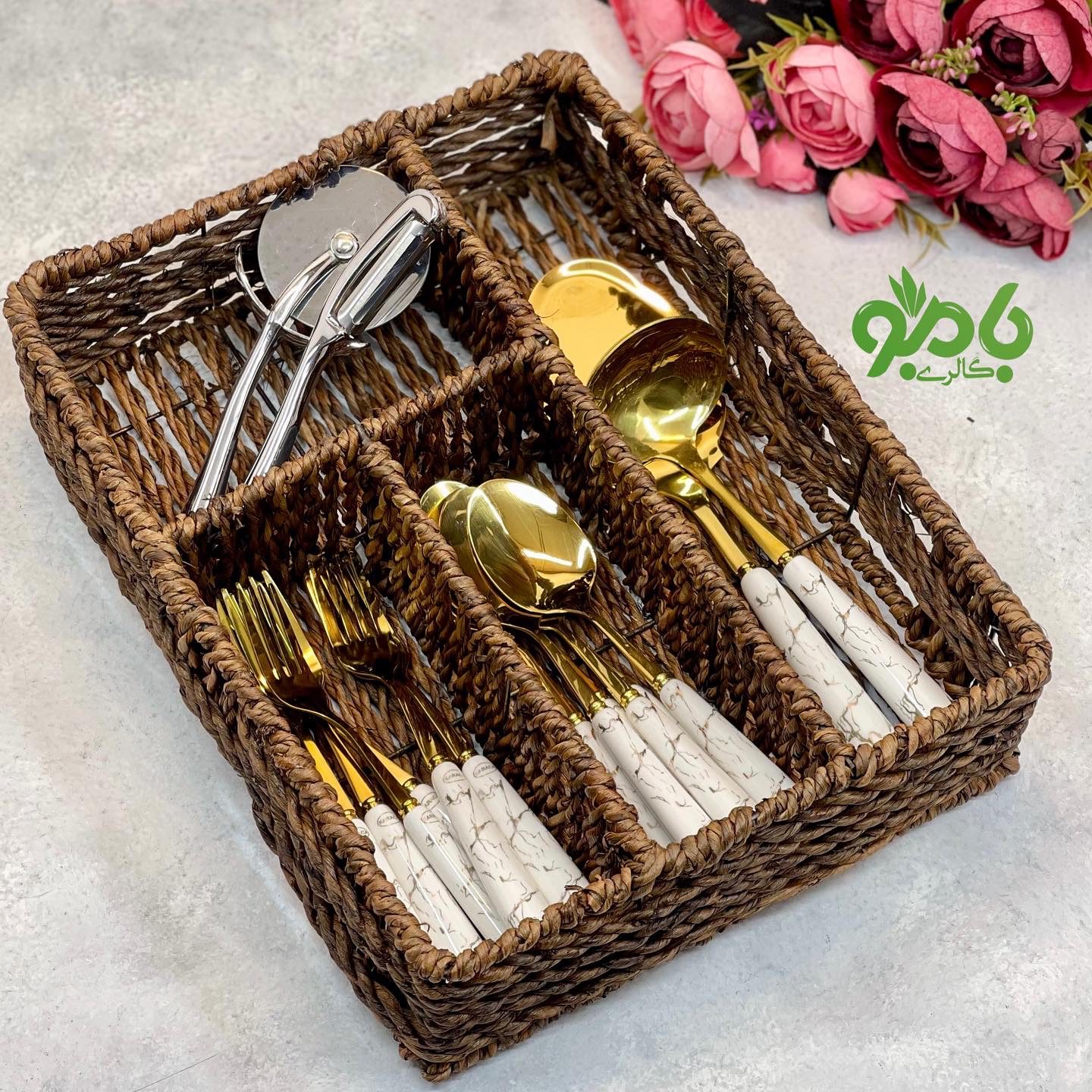 جاقاشقی کابینتی کنفی
