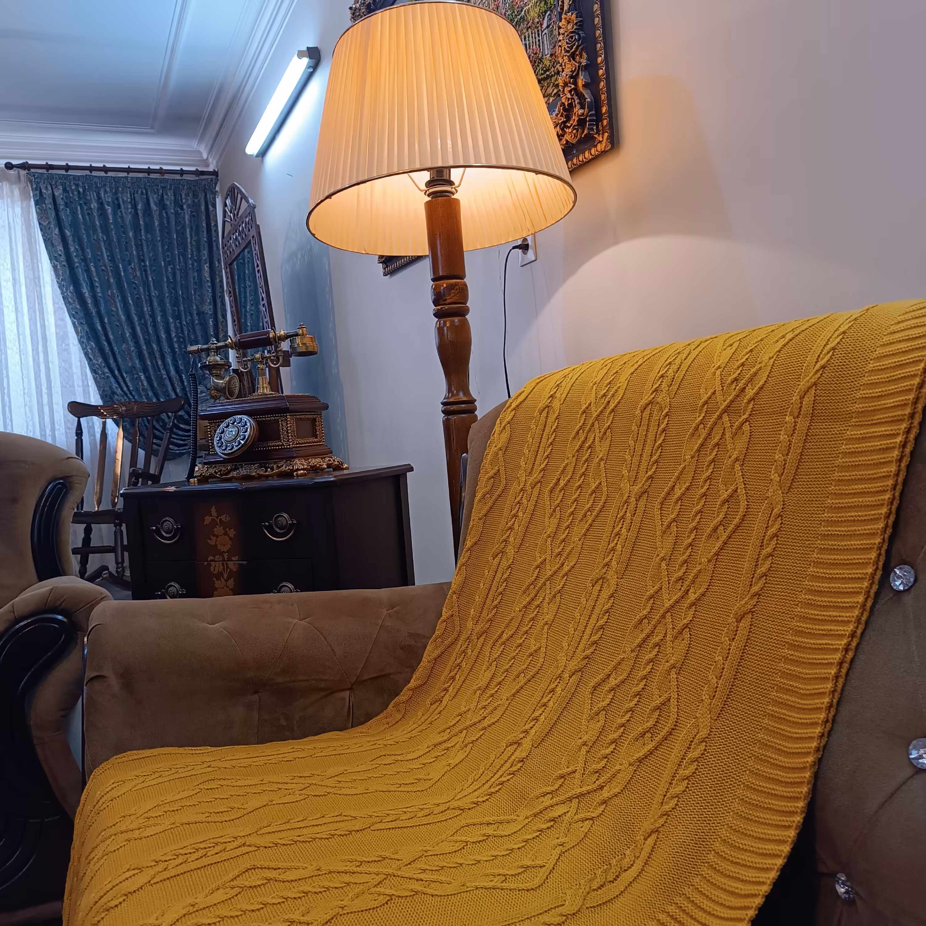 شال مبل  و تخت مدل دنیز سایز  175در140 سانتیمتر 