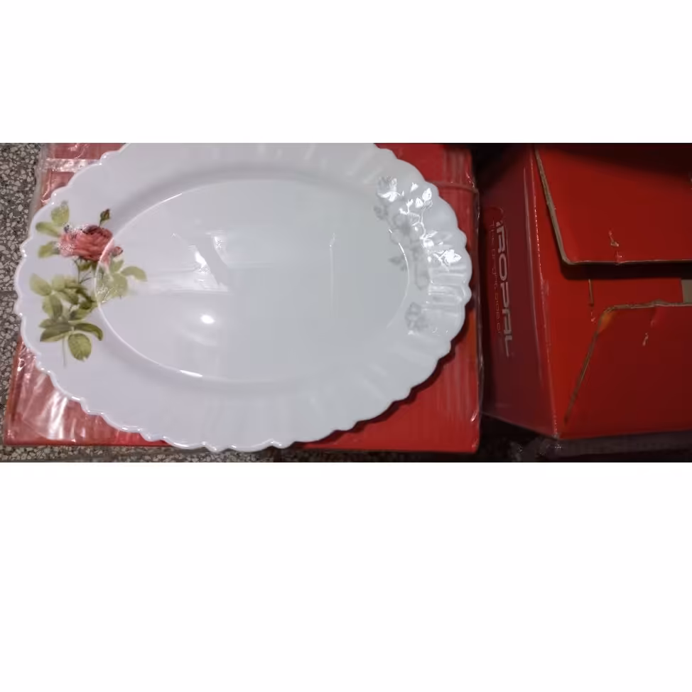 سرویس 25 پارچه آرکوپال.          در طرح های مختلف 