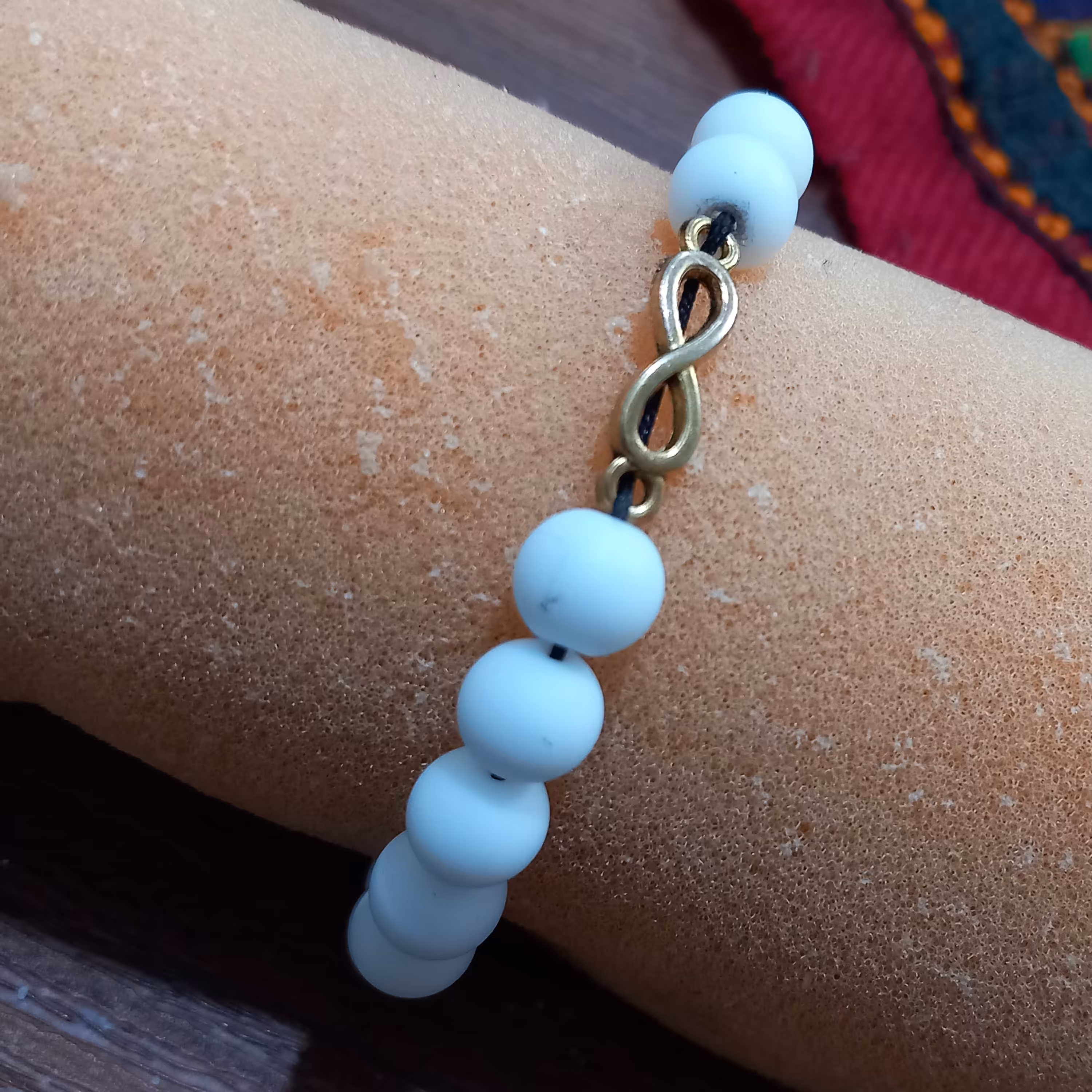 دستبند اونیکس اصل سفید طرح بی نهایت 