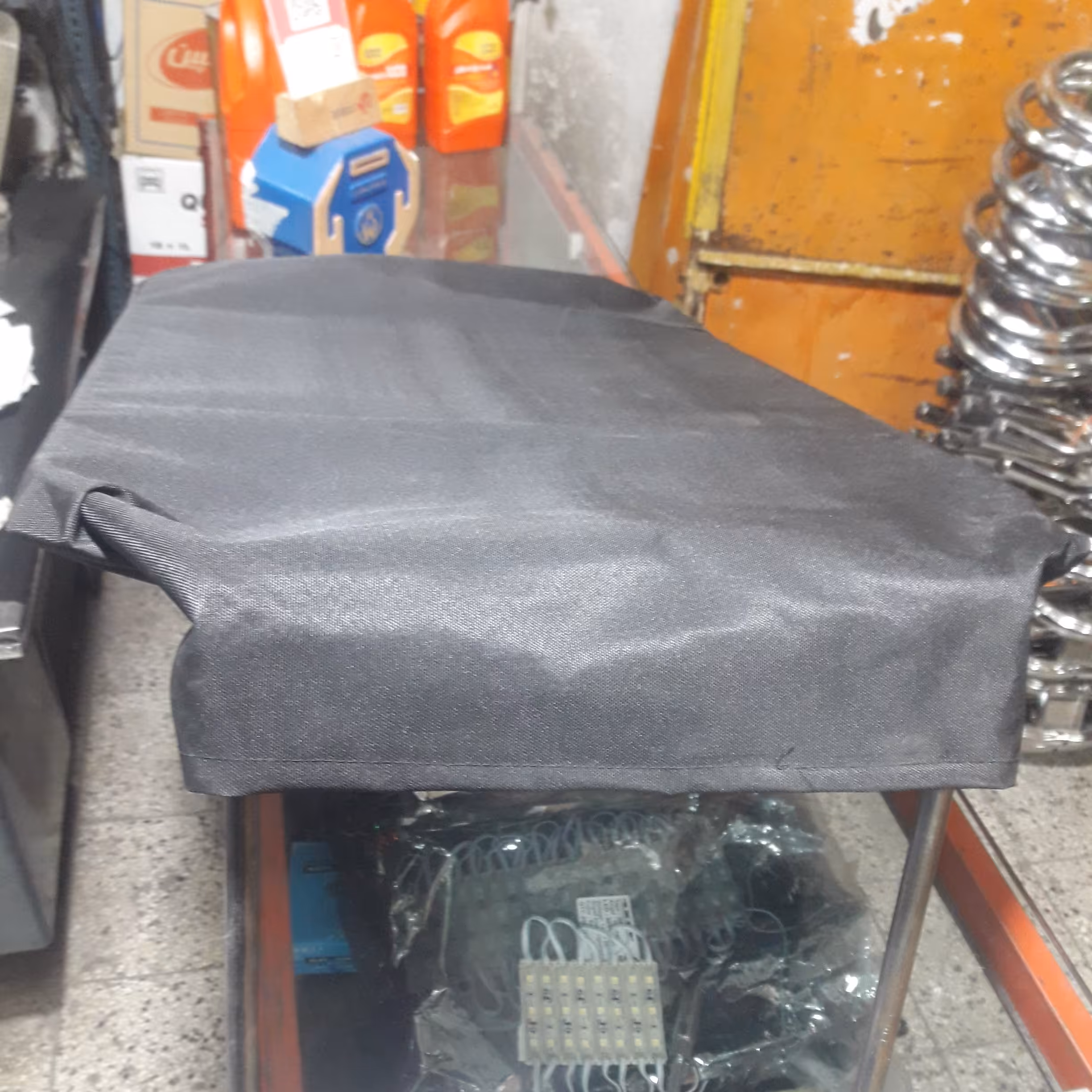 سایبان روی طلق جهت جلوگیری از باران وآفتاب به سر دونفره