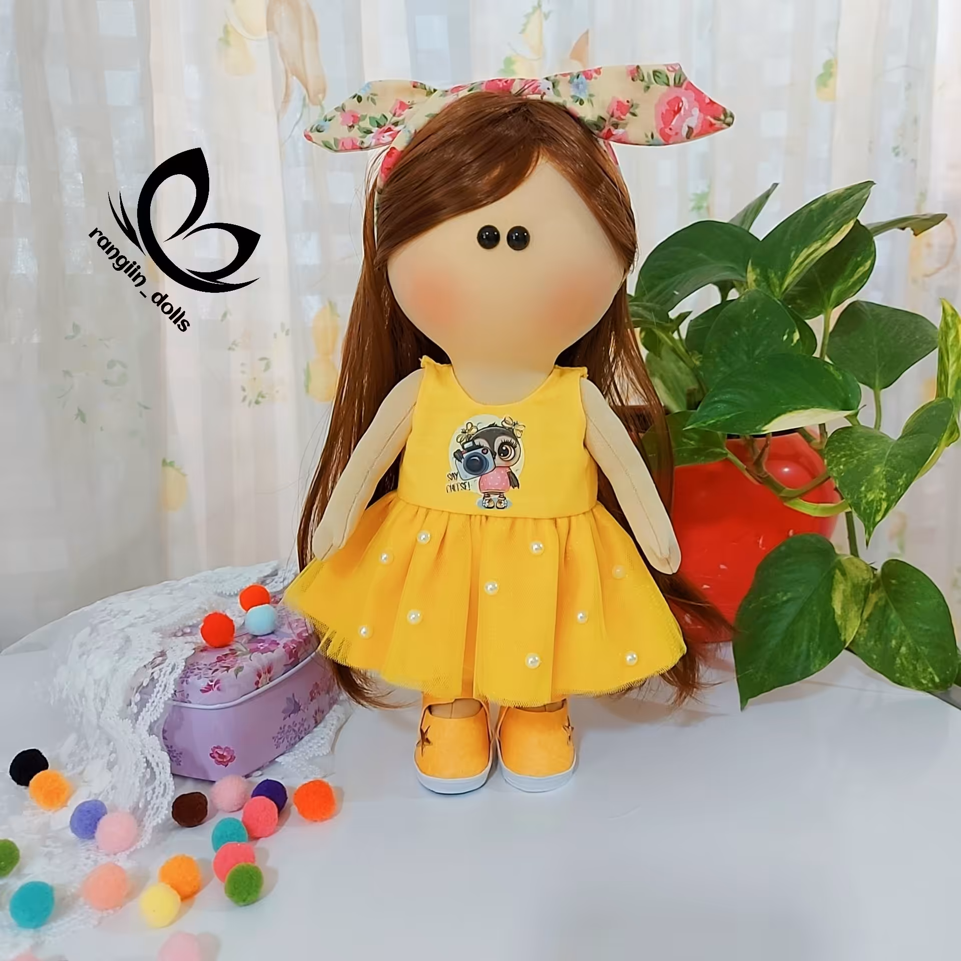 عروسک روسی زردپوش دست ساز