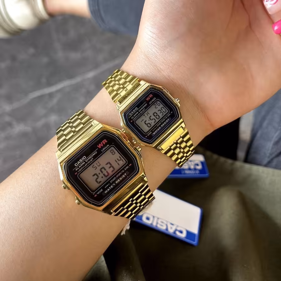 ساعت ست زنانه ومردانه  کاسیو طلایی