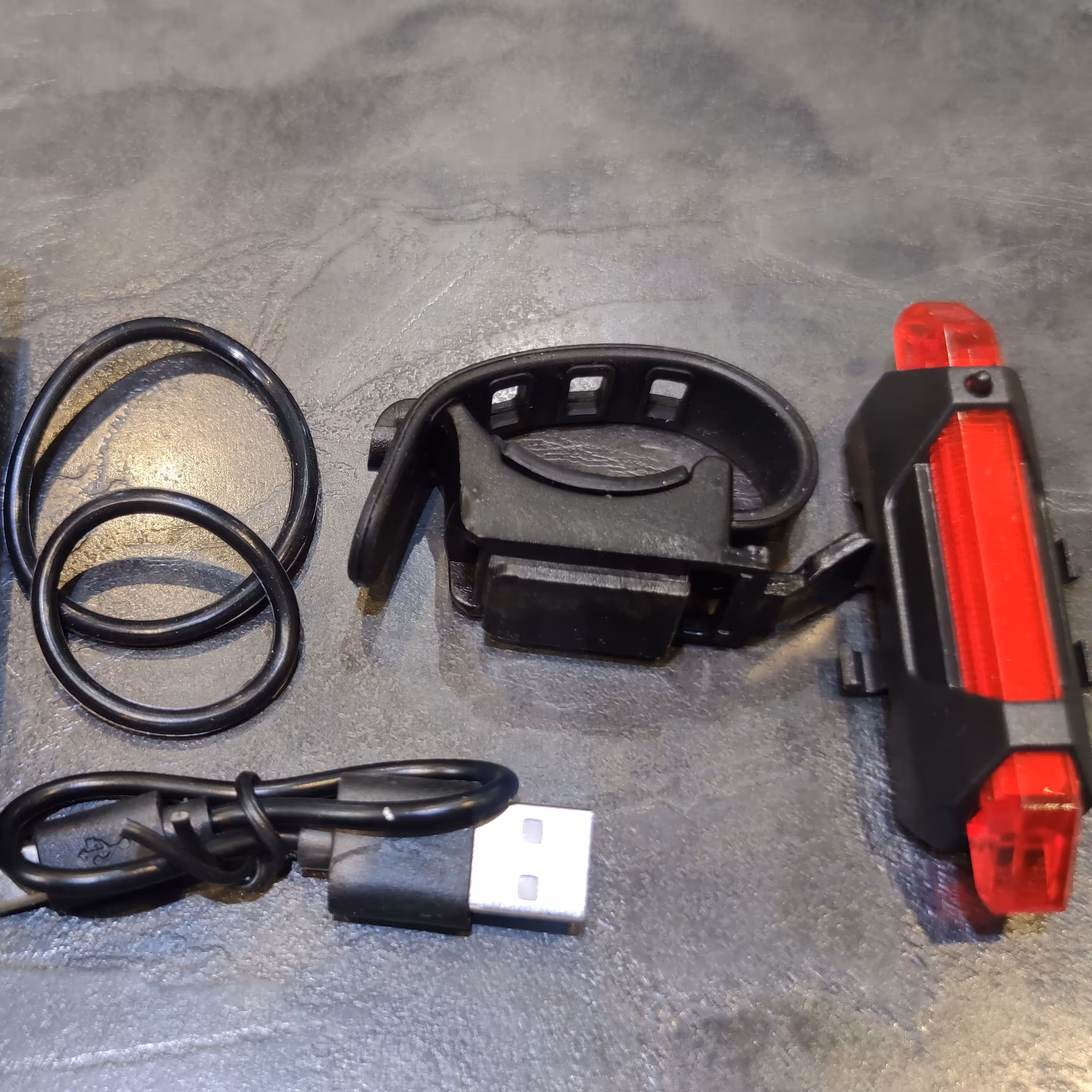 ست چراغ عقب و جلو دوچرخه