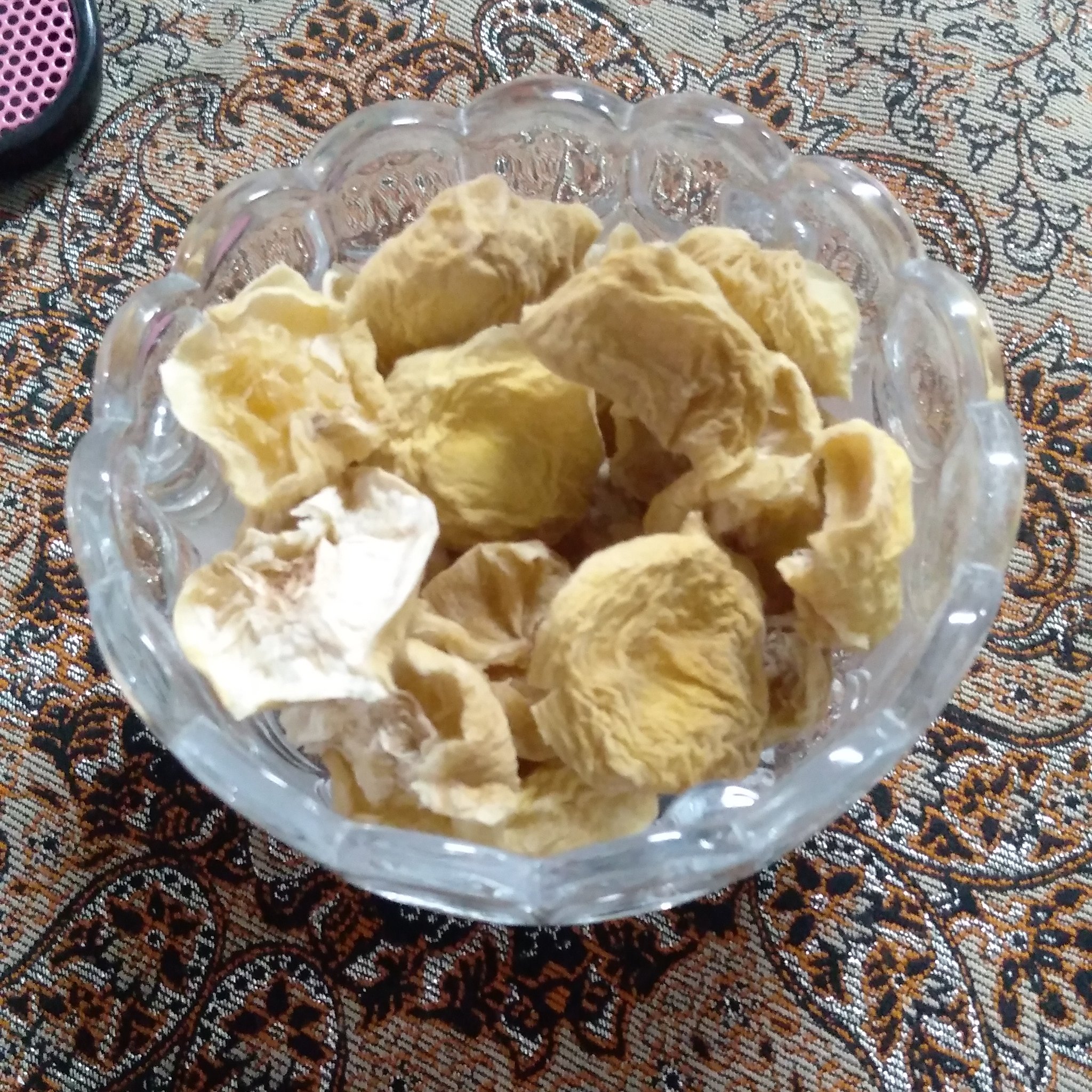 هلو خشک تمیز بدون پارافین و افزودنی طبیعی و خانگی(500گرمی)