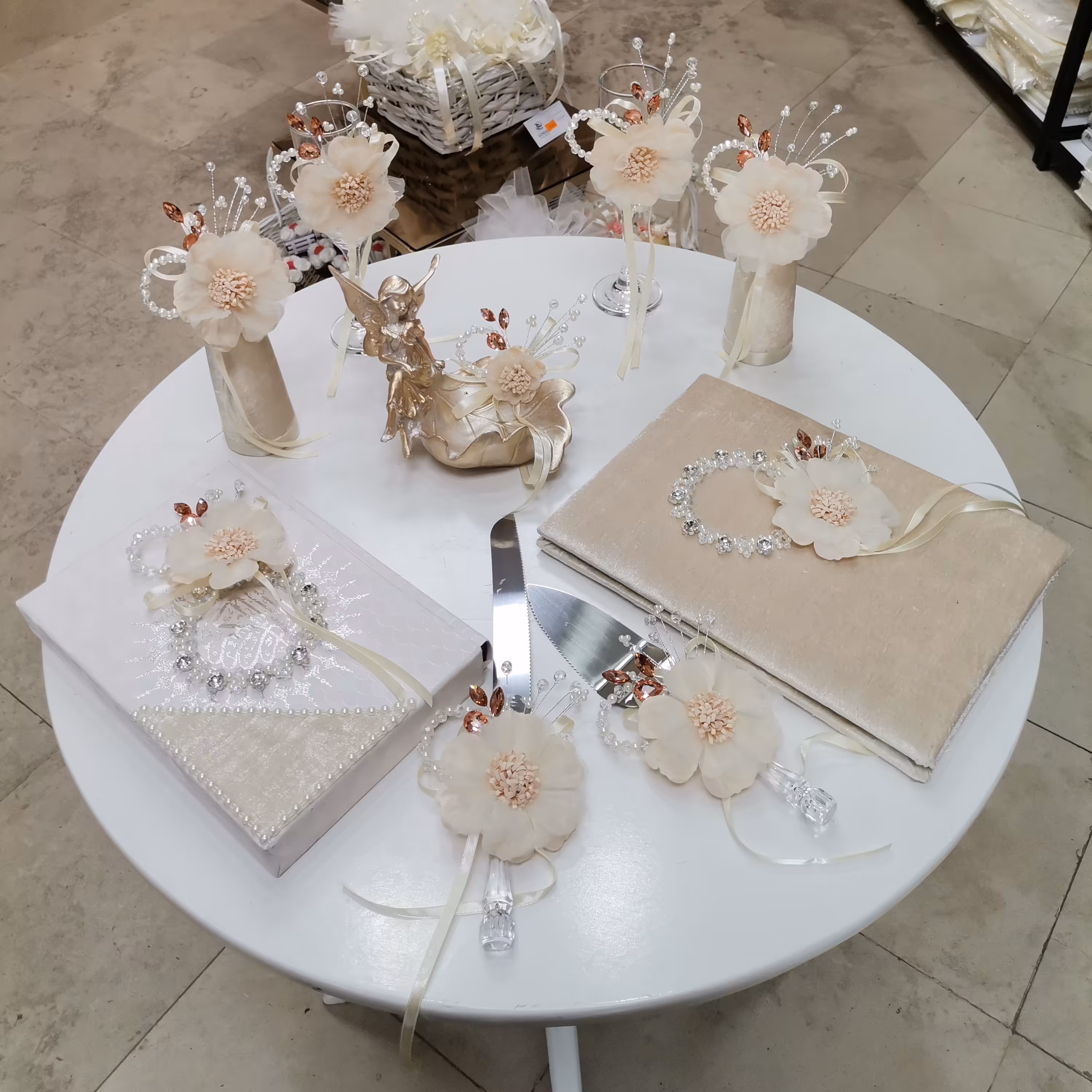 ست بله برون خاص مخمل کرم 