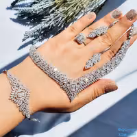 سرویس نقره عیار925 کاملا مشابه طلا ابکاری طلاسفید