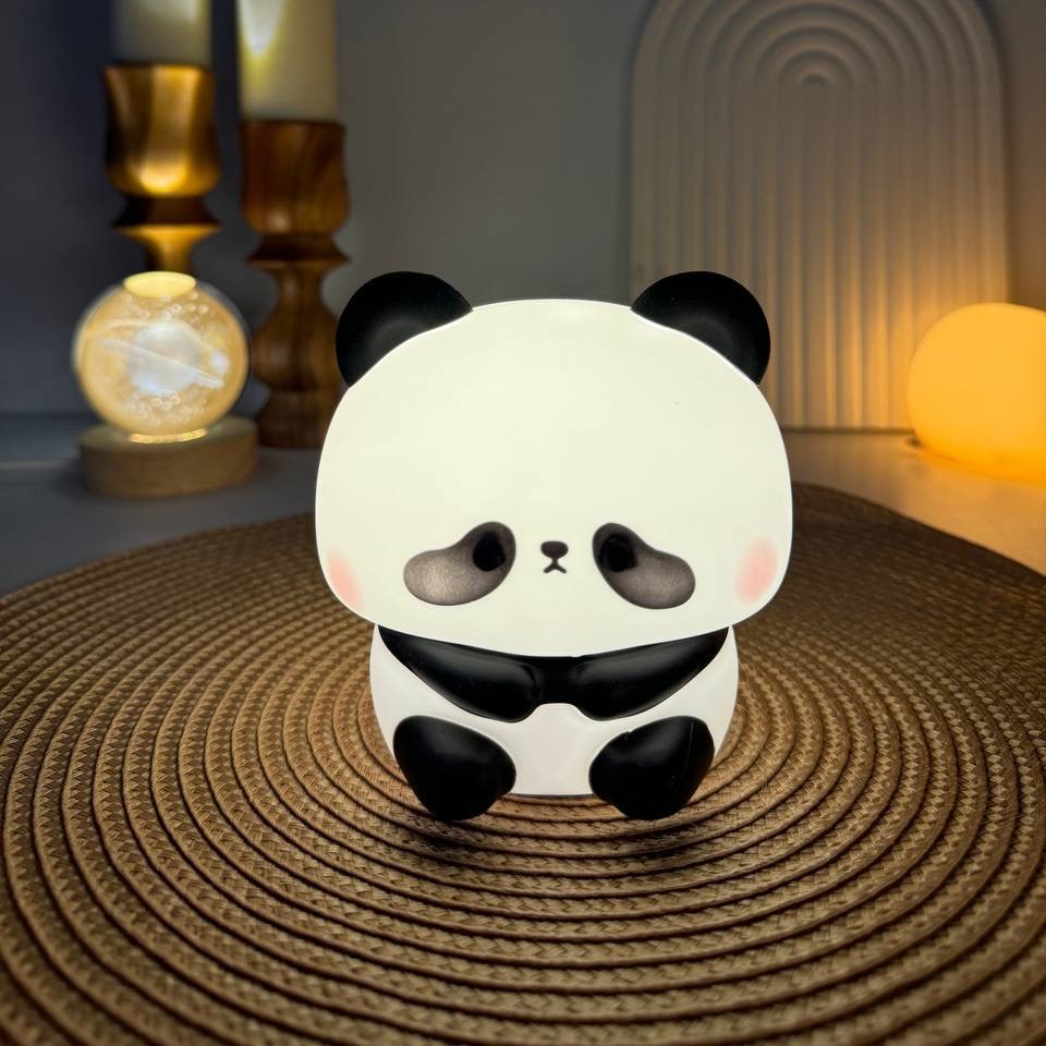 چراغ خواب سیلیکونی طرح پاندا نشسته