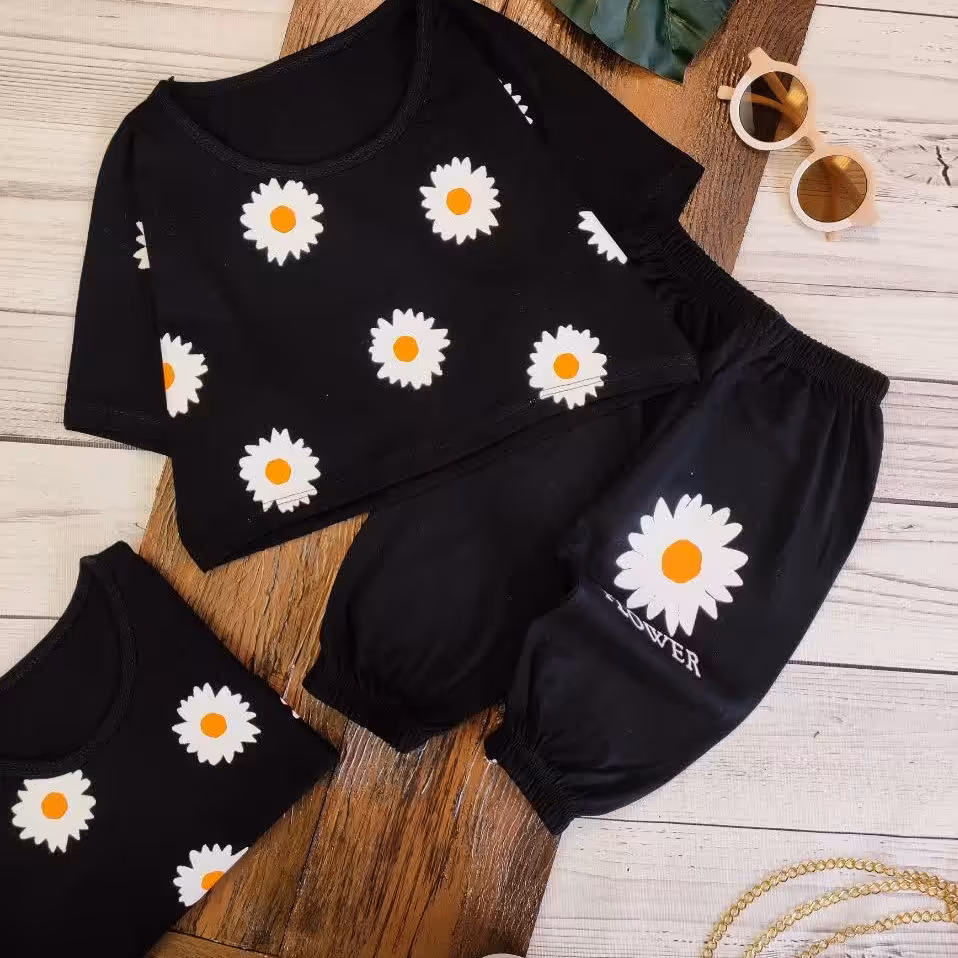 لباس تیشرت شلوارک flowet