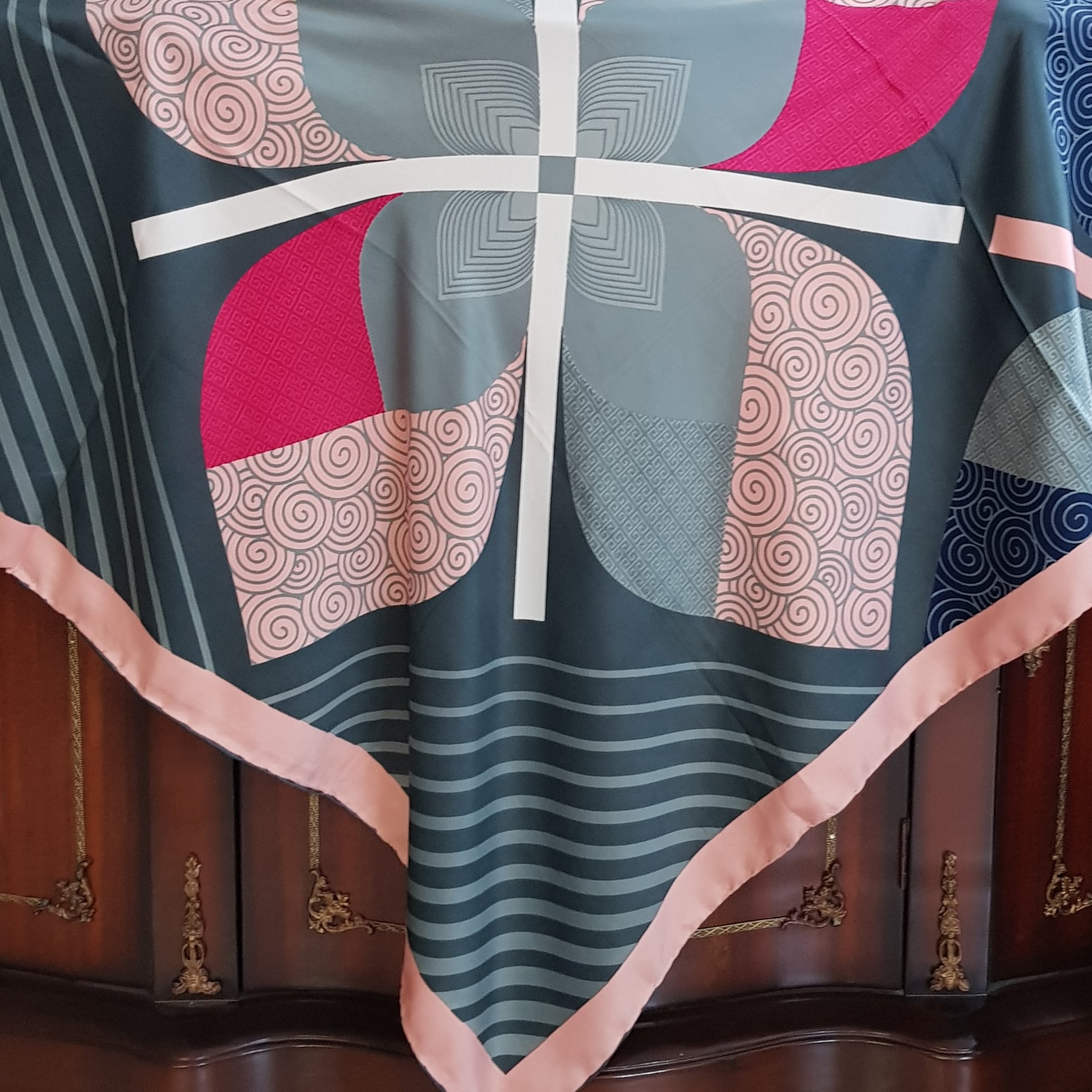 روسری ساتن ابریشم