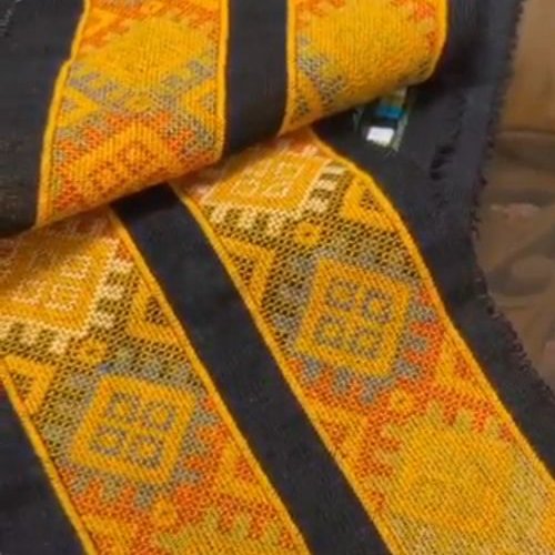 نوار سوزن دوزی شده ی باریک