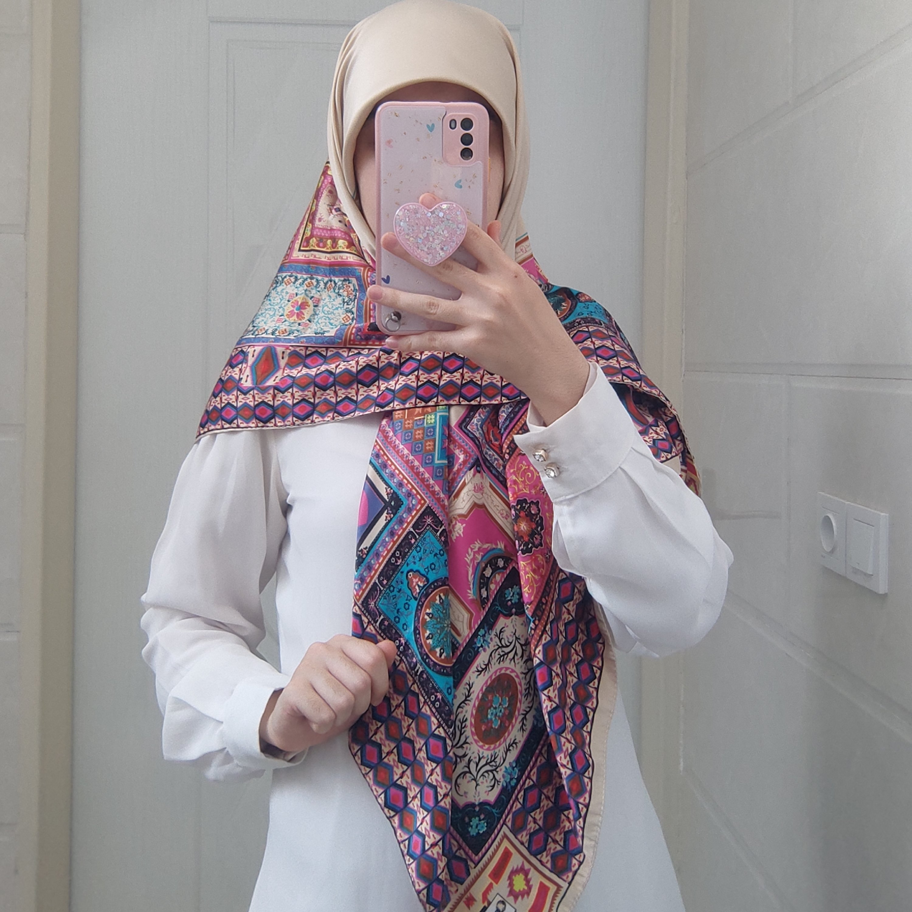 روسری ساتن