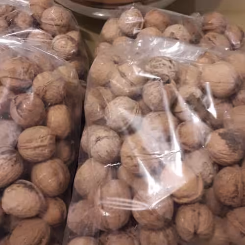 گردوی رسمی طالقان بسته بندی 1 کیلویی