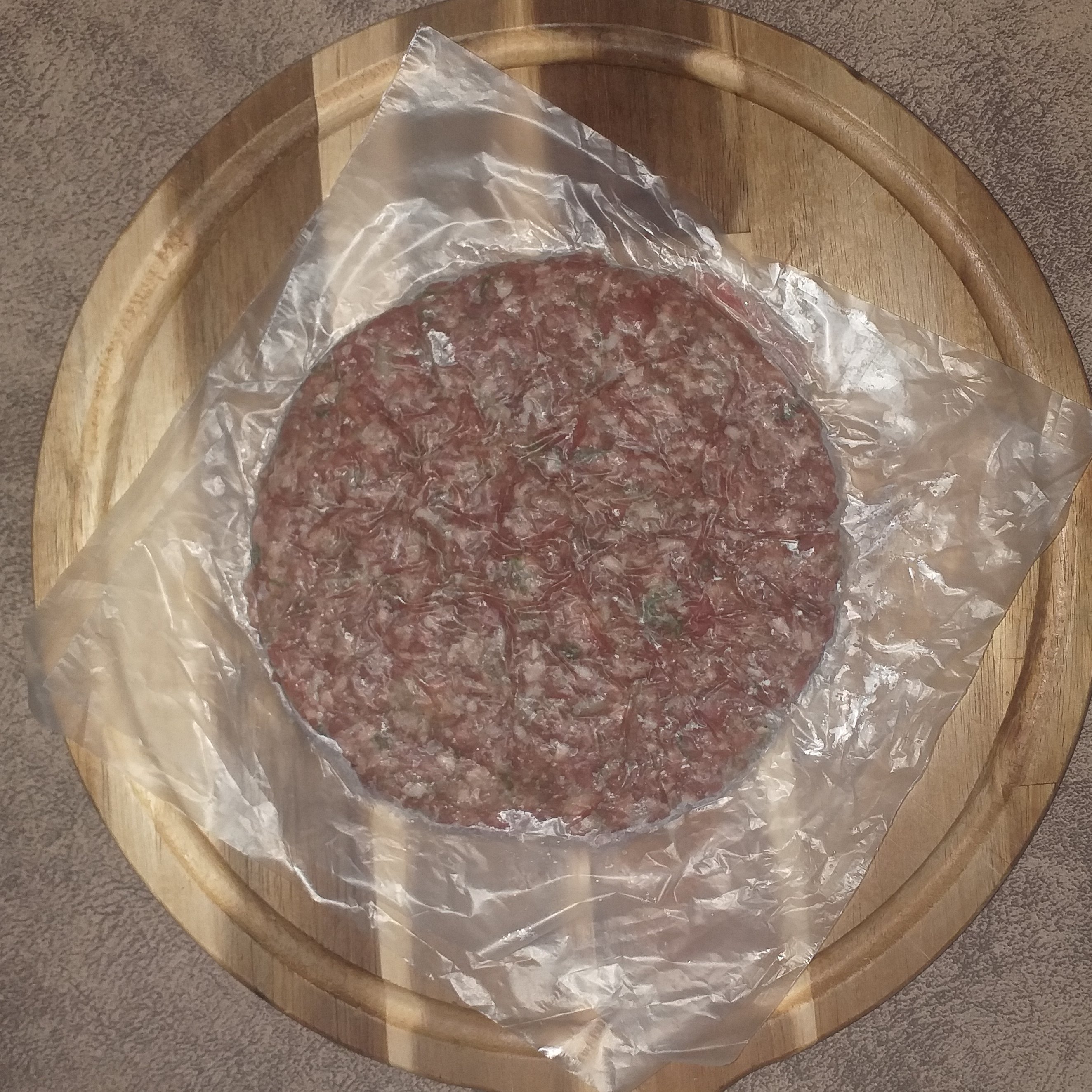 همبرگرخانگی آشپز کوچولو با گوشت خالص بره ( فاقد سویا و نگهدارنده ) پک 5 عددی ، هر قرص 110 گرم