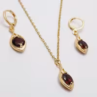 نیم ست زنانه نگین دار برند با قیمت استثنایی و ارسال رایگان 