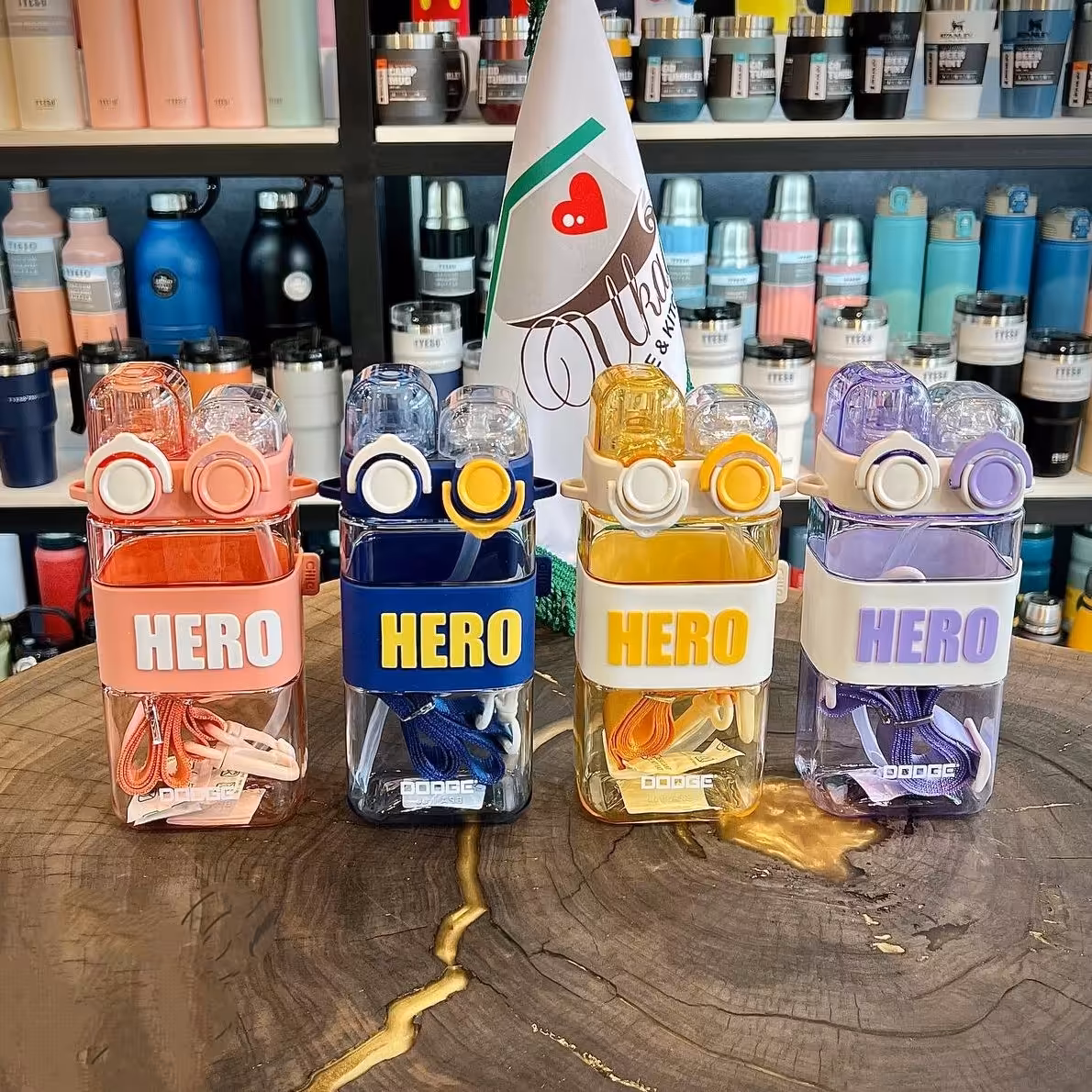 قمقمه دو حالته اورجینال نی دار و اسان نوش همزمان دارای بند دوشی