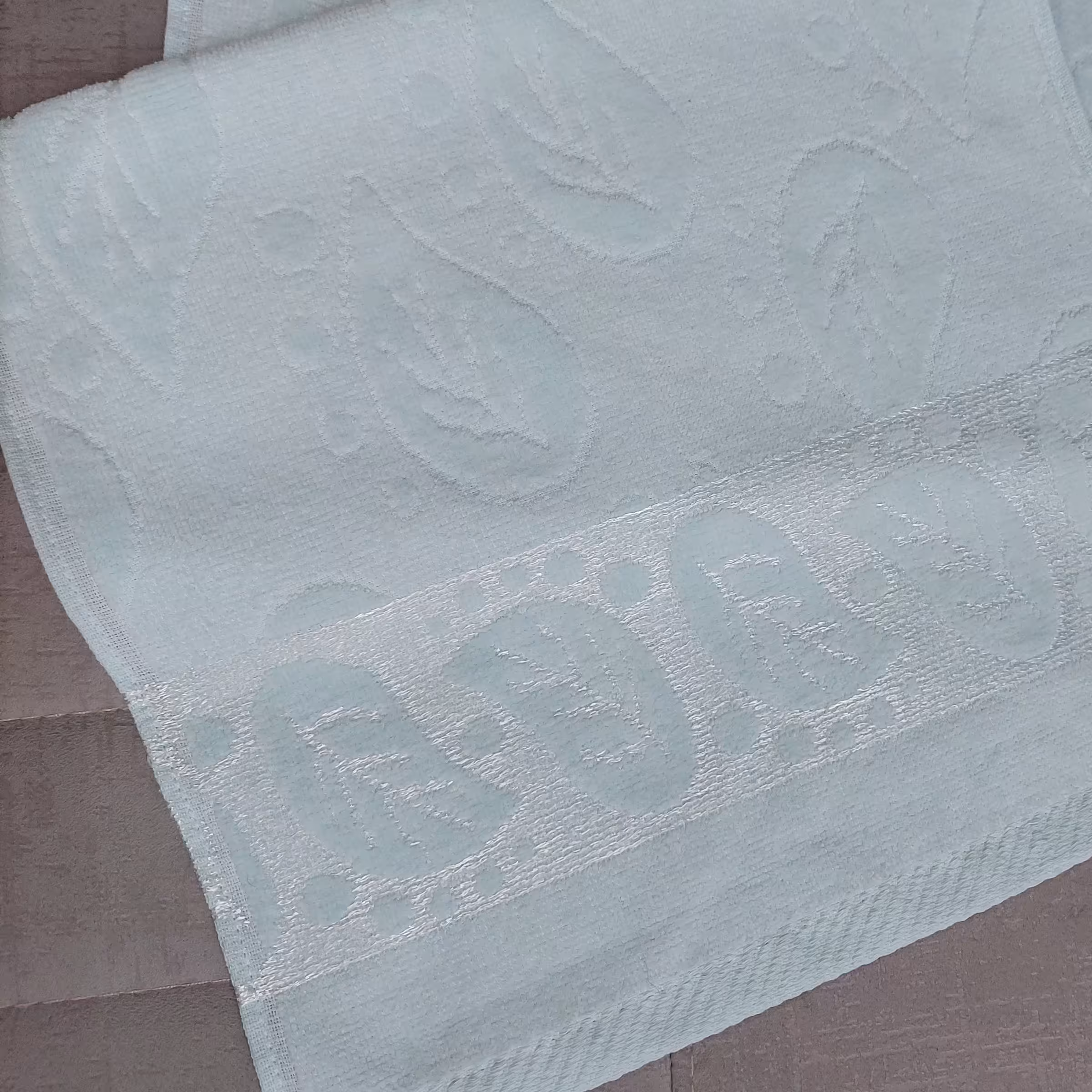 حوله آماده دست و صورت رنگ فیروزه ای 