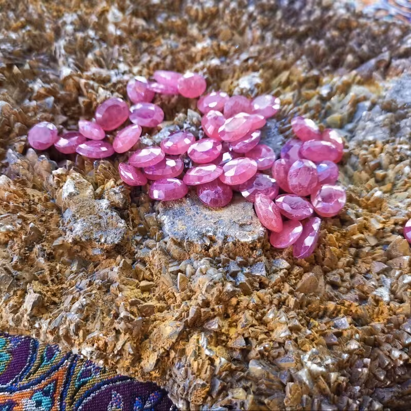 سنگ های یاقوت سرخ