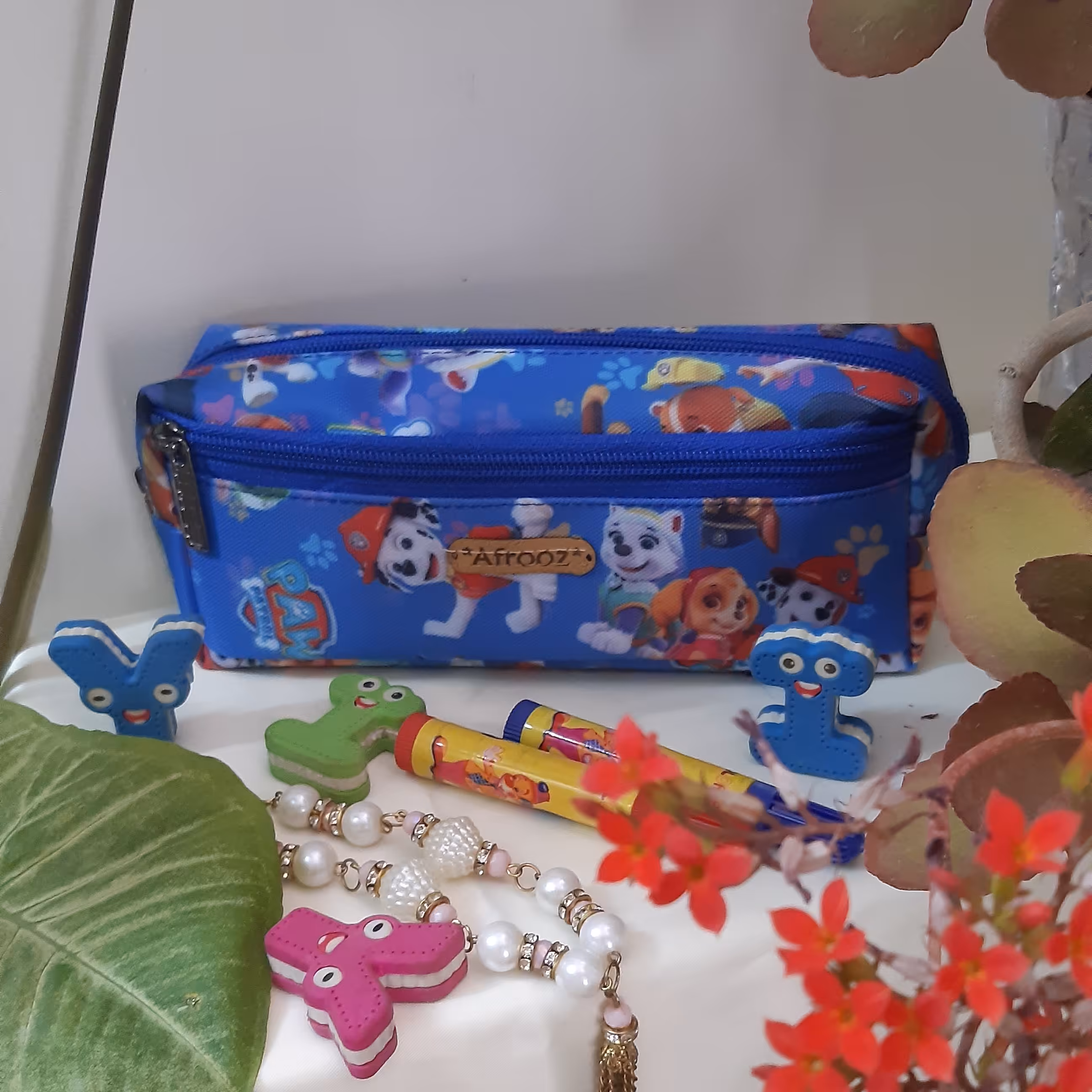 جامدادی دوزیپ فانتزی پسرانه طرح سگهای نگهبان