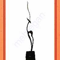 پیکره چوبی غزال ختن (پس کرایه)