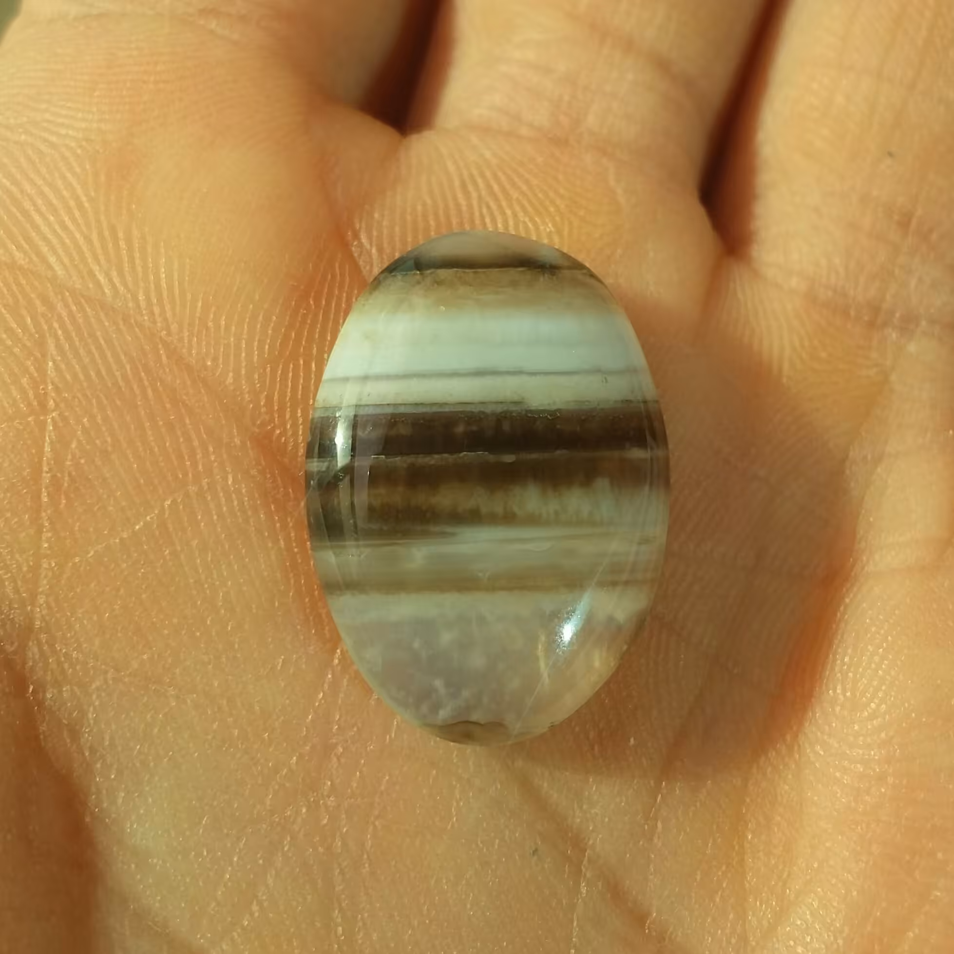 نگین عقیق سلیمانی اصل طبیعی بسیار زیبا و خوش رنگ و خاص و تکرار نشدنی