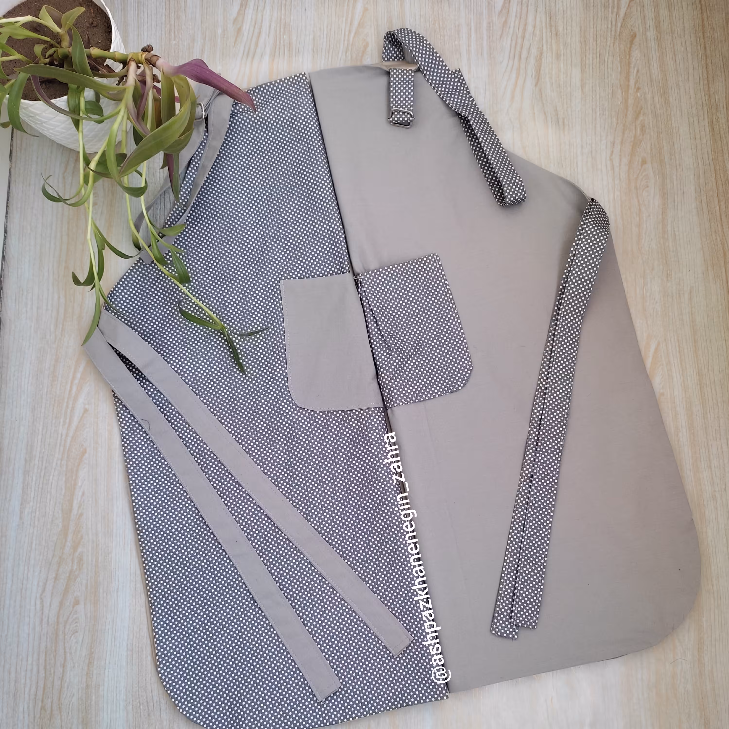 پیشبند گارسونی دولایه ضدآب.