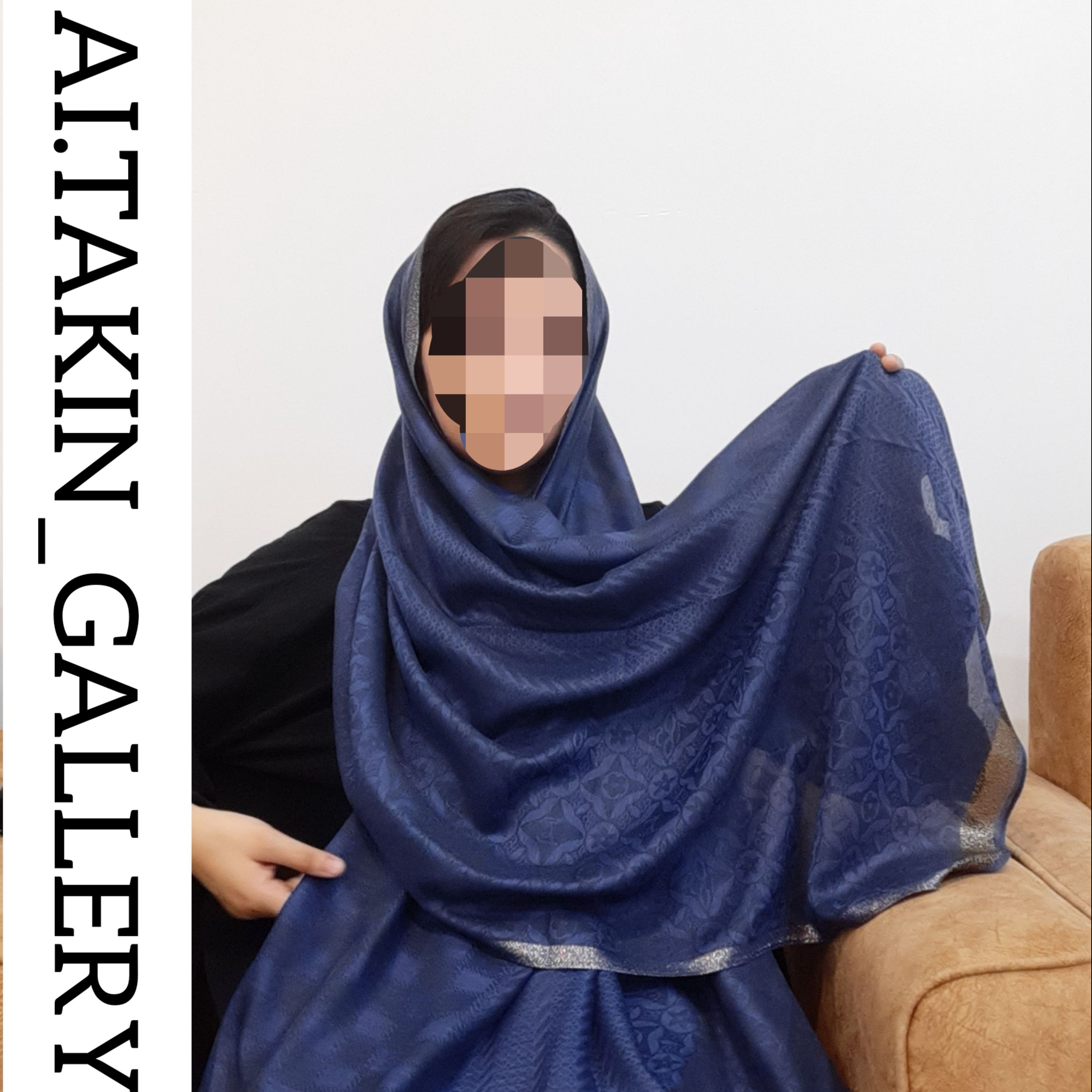 شال مجلسی نخ و ابریشم وارداتی دور لمه عیدانه بهاره جدید خاص شیک قرمز بنفش