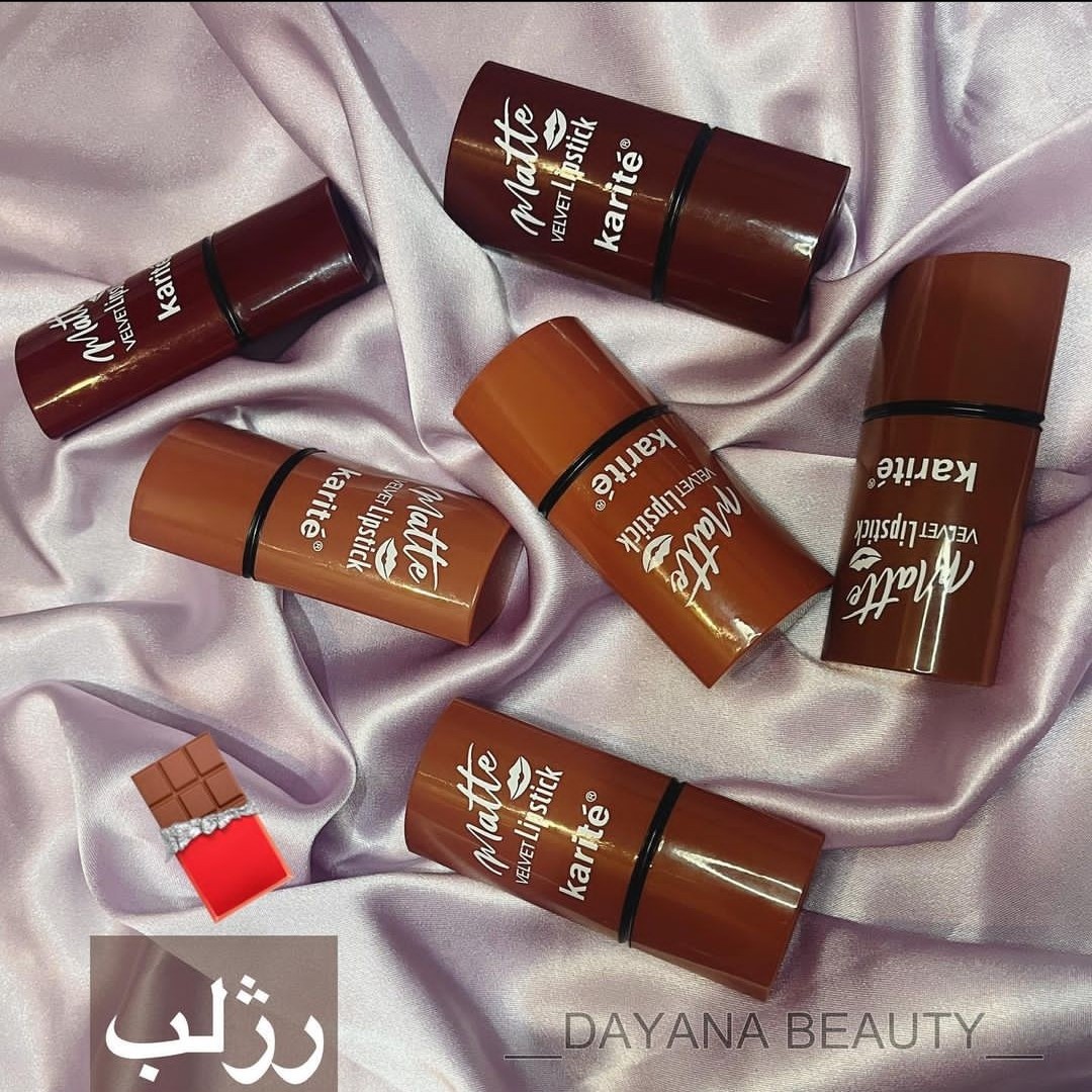 رژ لب جامد شکلاتی کاریته در 6 رنگ مختلف با پوشش مات و مخملی
