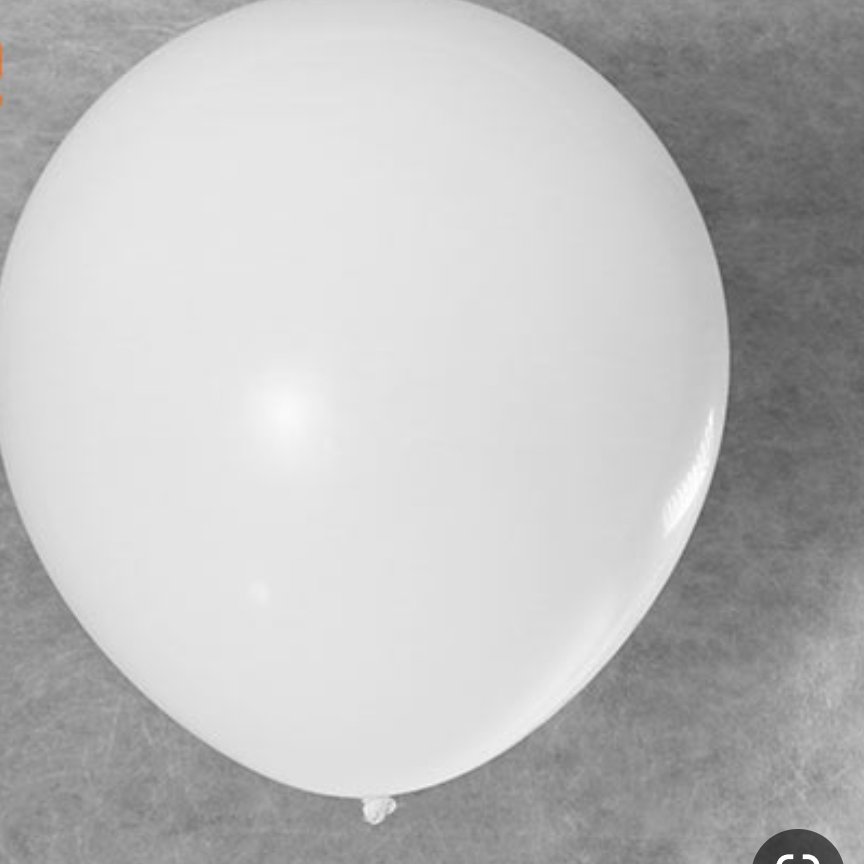 بادکنک سفید