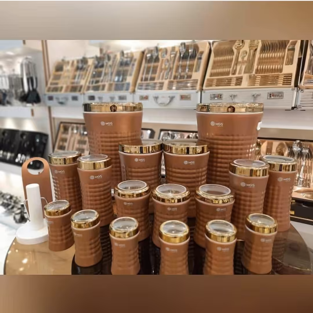 سرویس آشپزخانه جهیزیه 18 پارچه MGS سمباده ای رزگلد طلایی