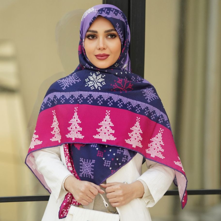 روسری طرح هوری بسیار با کیفیت دور دست دوز ایستادگی روی سر عالی