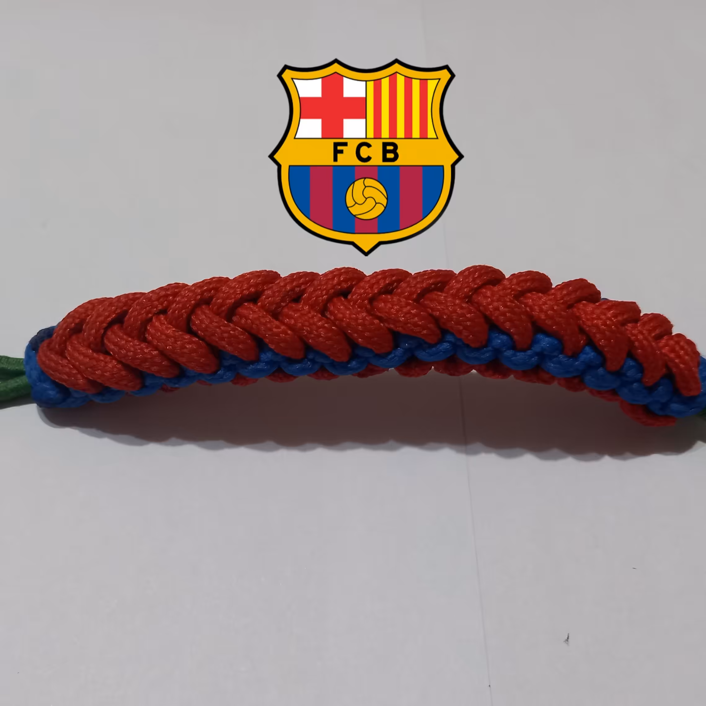 دستبند بافتنی با بند کفش 