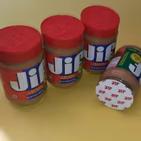 جیف کره بادام زمینی جیف قرمز مدل کرمی ساخت کشور آمریکا