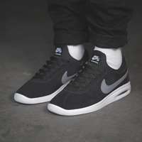 کتانی رانینگ نایک ایر مکس واپر      Nike Air Max Bruin Vapor Black white