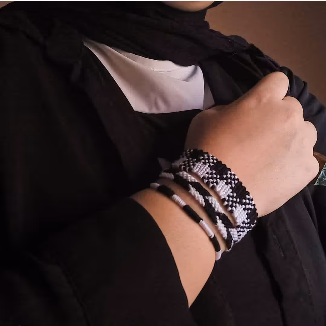 ست سه تایی دستبند دوستی بافت طرح شطرنجی، لوله ای و دو رنگ ساده