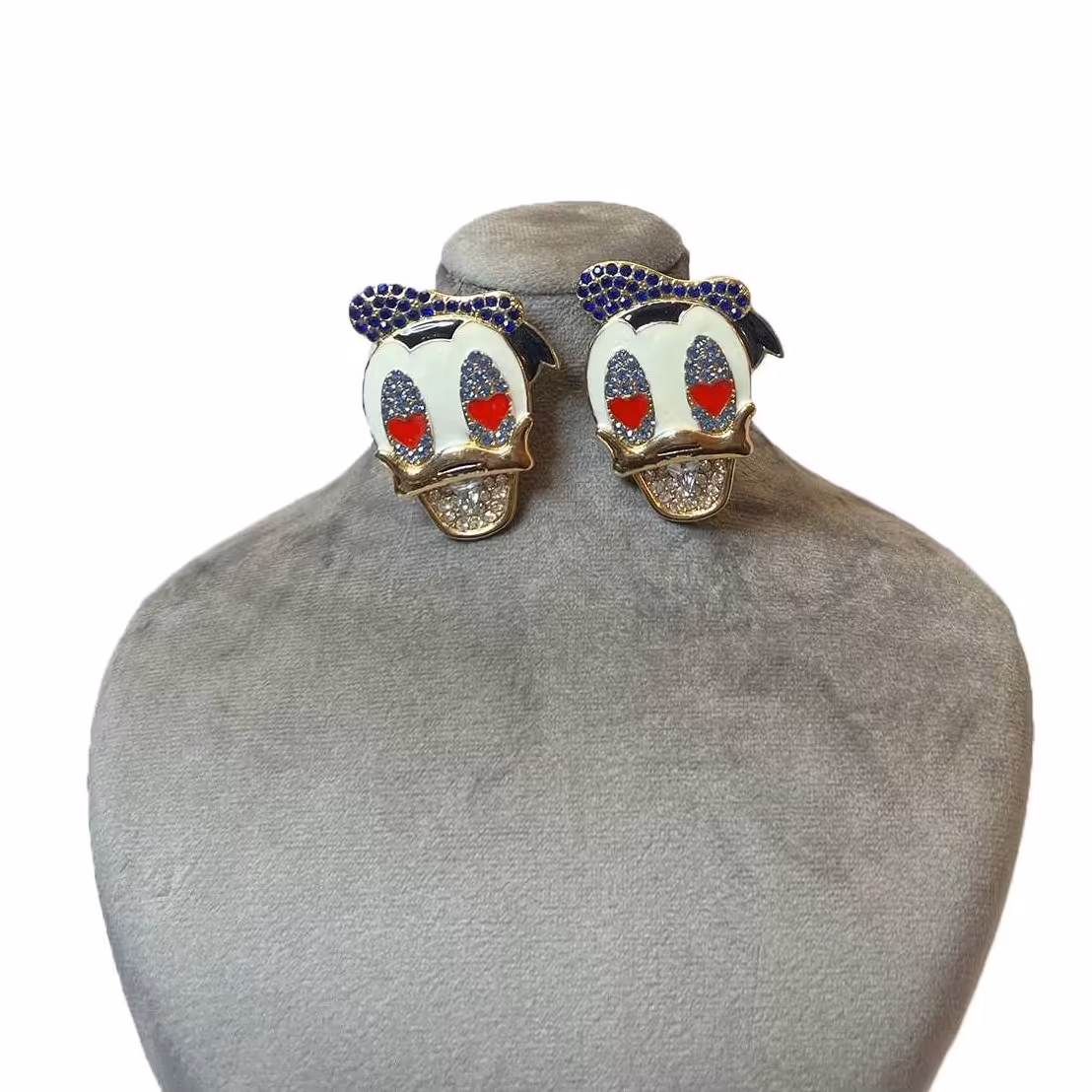 گوشواره دونالداک چشم قلبی