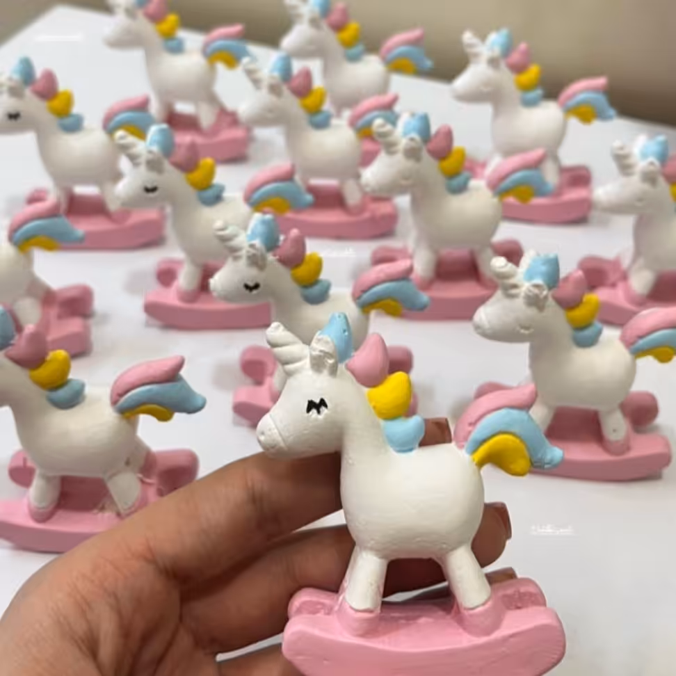 گیفت اسب زیبا . آبی و صورتی فقط.با این سفارش هدیه از ما دریافت کنید.سفارش بالای 20 عدد