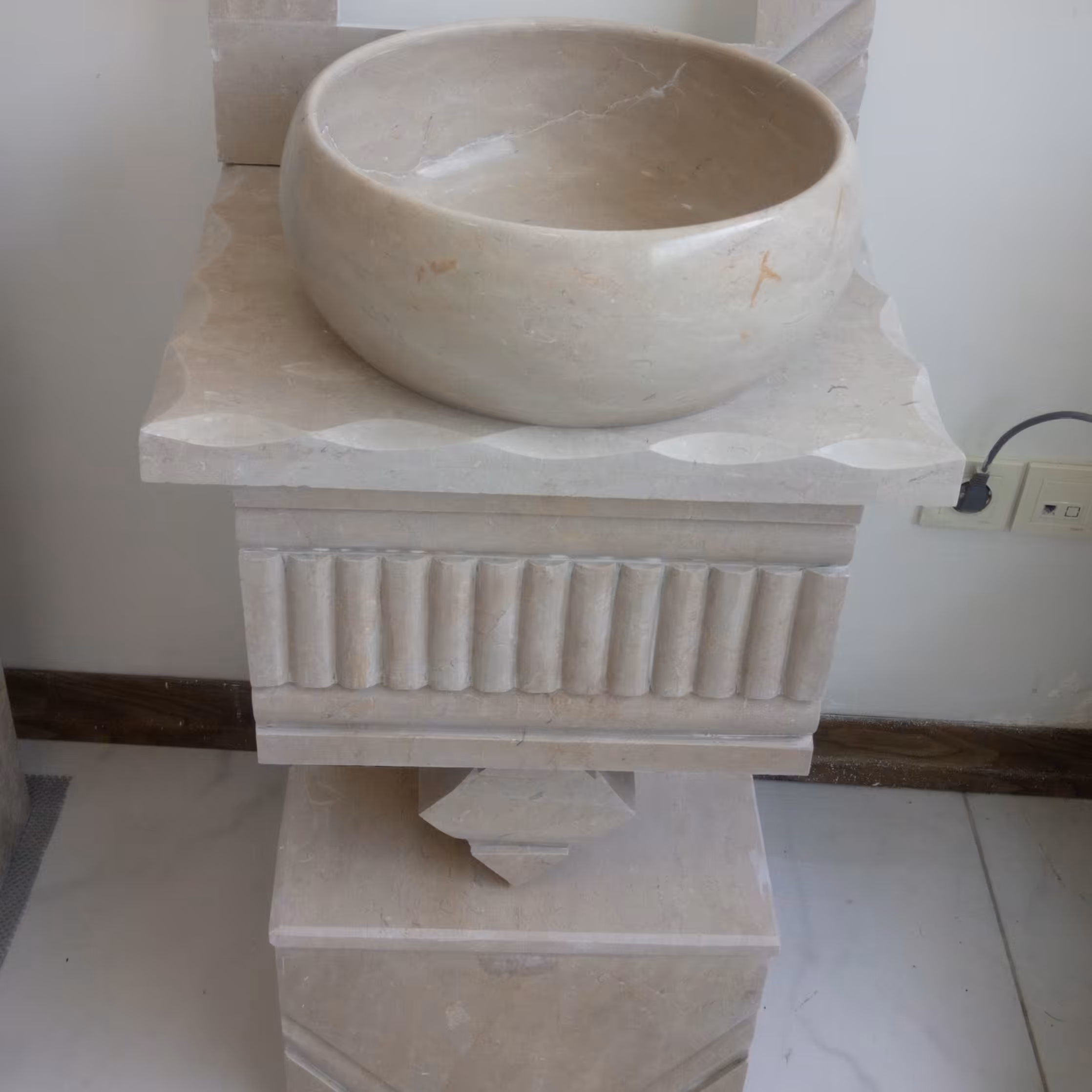 روشویی سنگی تک پایه کاسه رو کار