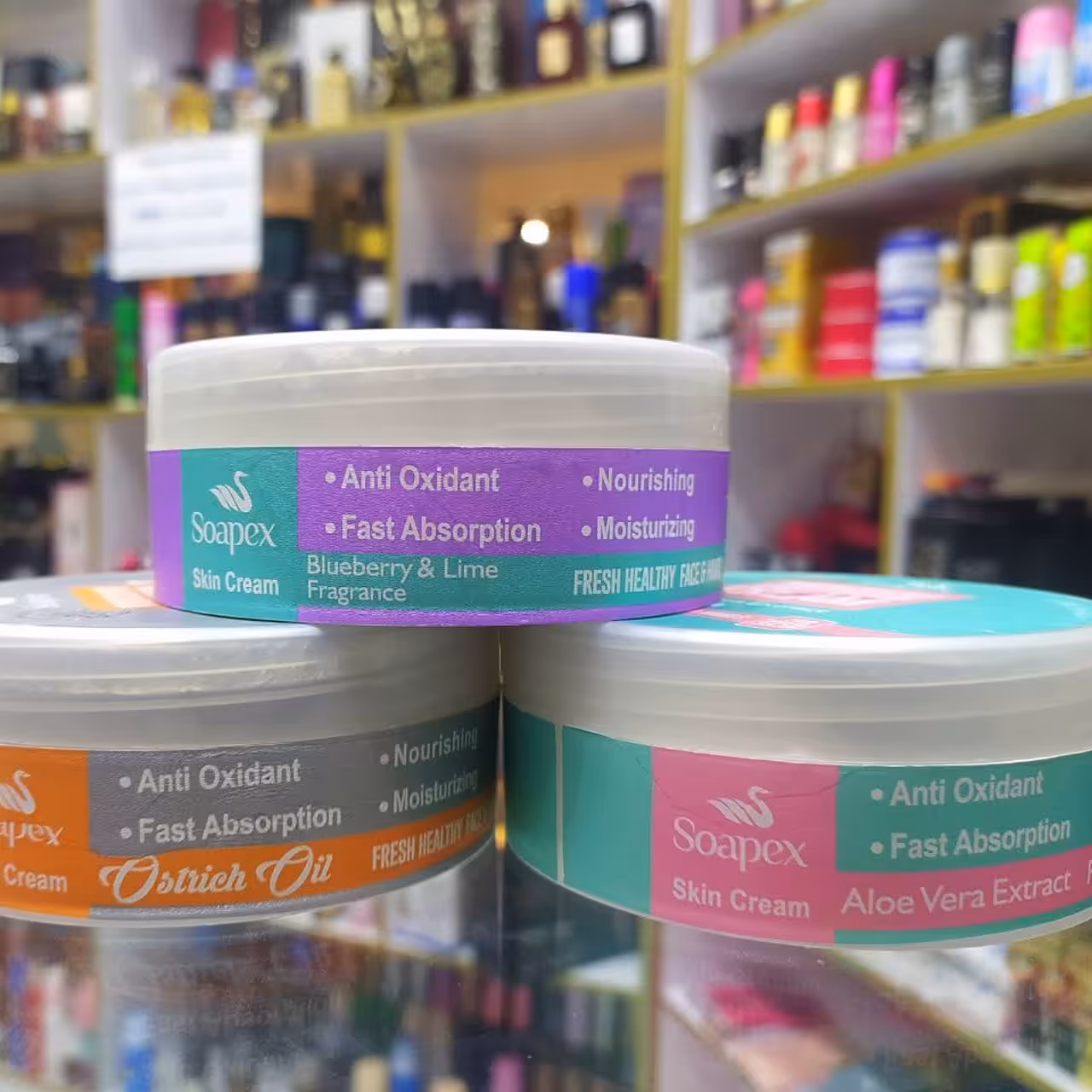 کرم مرطوب کننده کاسه ای 220 میل سوپکس در 3 رایحه شتر مرغ بلوبری لیمو و آلوئه ورا مناسب انواع پوست 